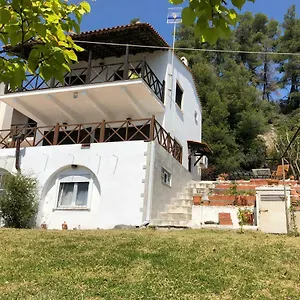 https://unique-sea-view-villa.hotelschalkidiki.net